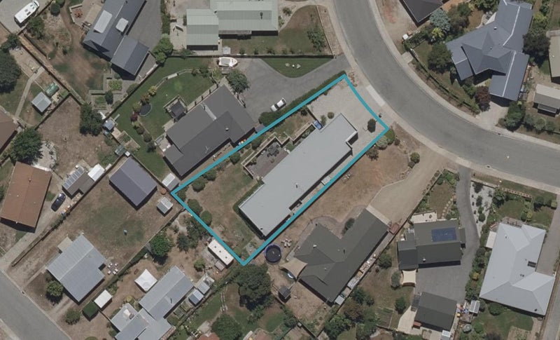 14 Albert Drive, Clyde, Clyde - Carousel 1
