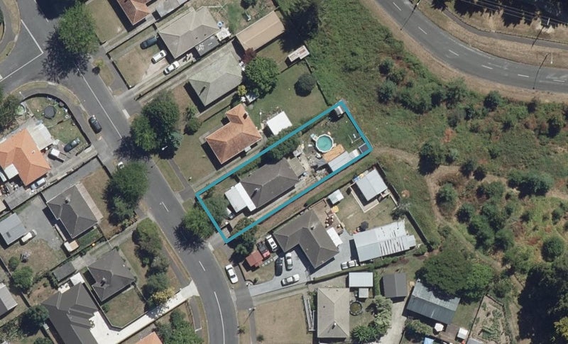 33 Norrie Street, Bader, Hamilton - Carousel 1