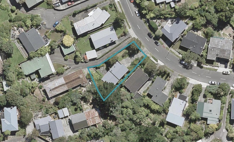 77 Harbour View Road, Harbour View, Lower Hutt - Carousel 1