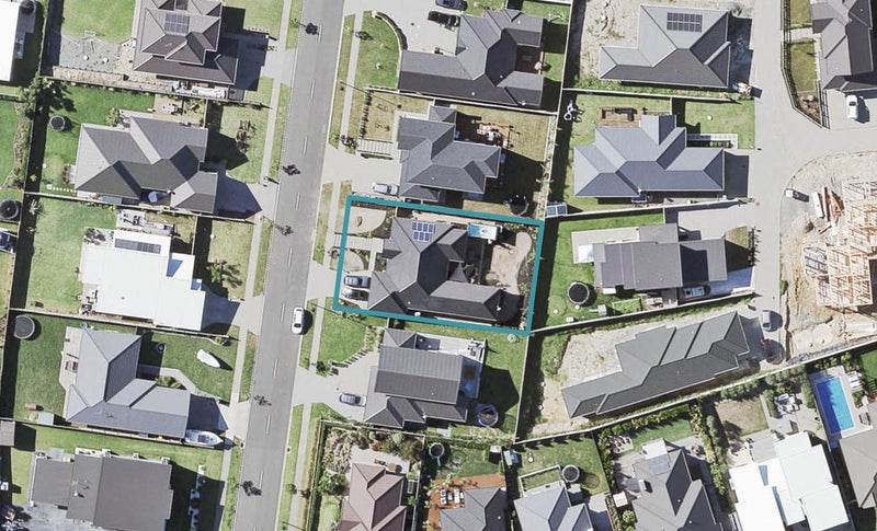 5 Defender CRESCENT, BEACHLANDS, Auckland - Carousel 1