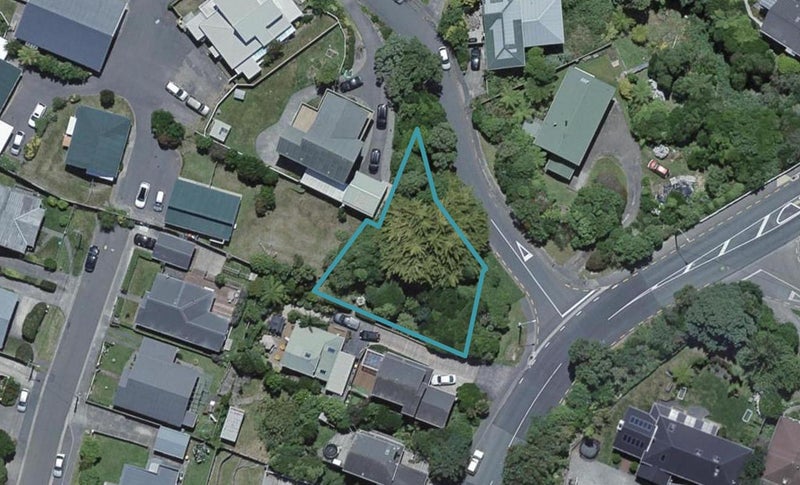 1A Glen Alton Avenue, Paparangi, Wellington - Carousel 1