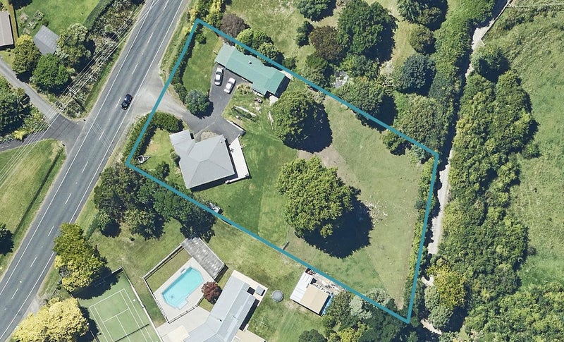 290 Cambridge Road, Bethlehem, Tauranga - Carousel 1