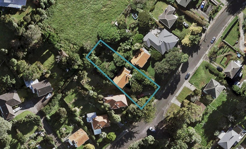 51 Mount Royal Avenue, Mount Albert, Auckland - Carousel 1