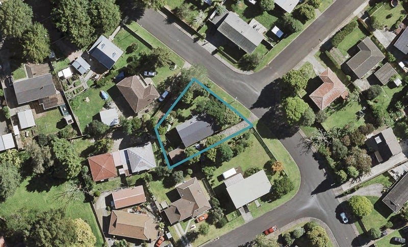 7 Balmerino Avenue, Red Hill, Papakura - Carousel 1