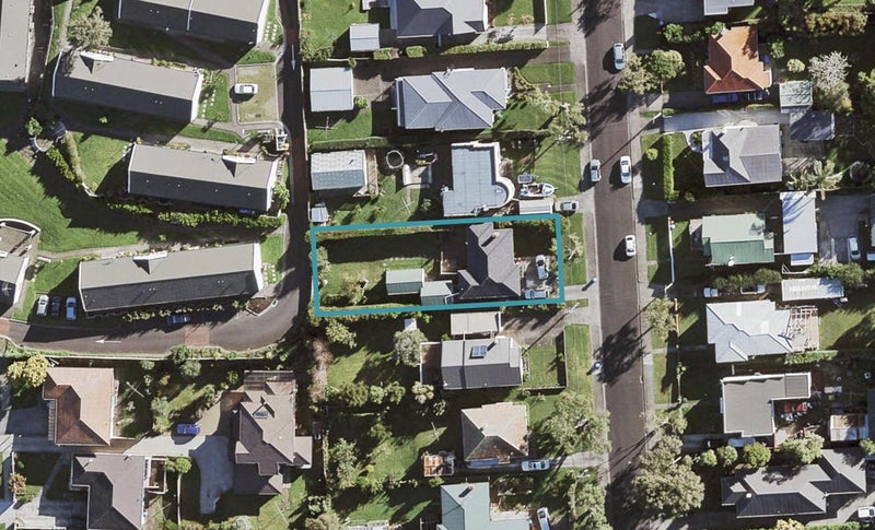 15 Bentleigh Avenue, New Windsor, Auckland - Carousel 1