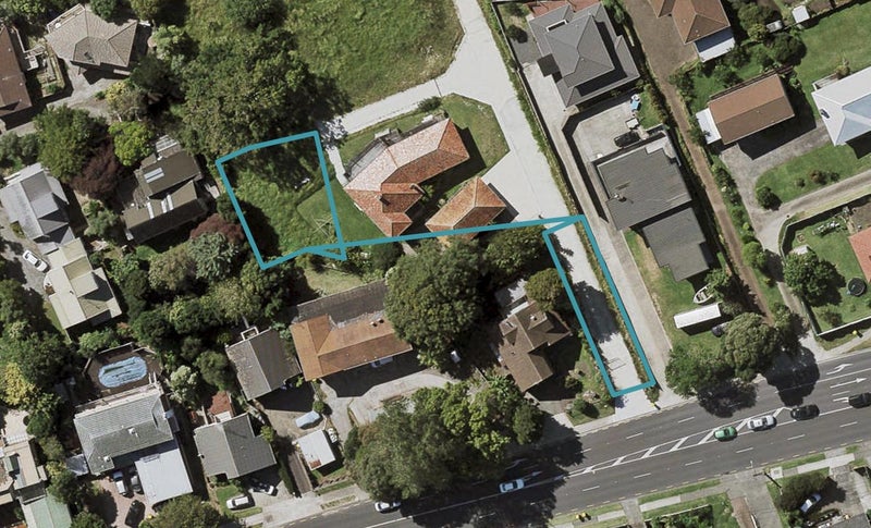 16 Waheguru Lane, Goodwood Heights, Auckland - Carousel 1