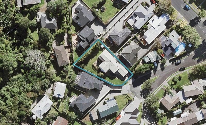 3 Rangitane Place, Lynfield, Auckland - Carousel 1