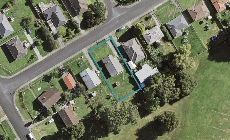 28 Calvert Street, Papakura, Papakura - Carousel 1