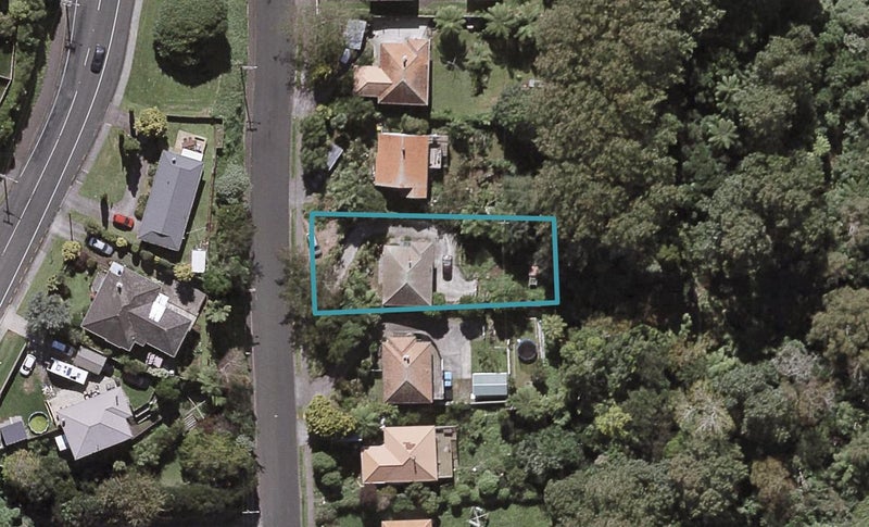 13 Glenpark Avenue, Frankleigh Park, New Plymouth - Carousel 1