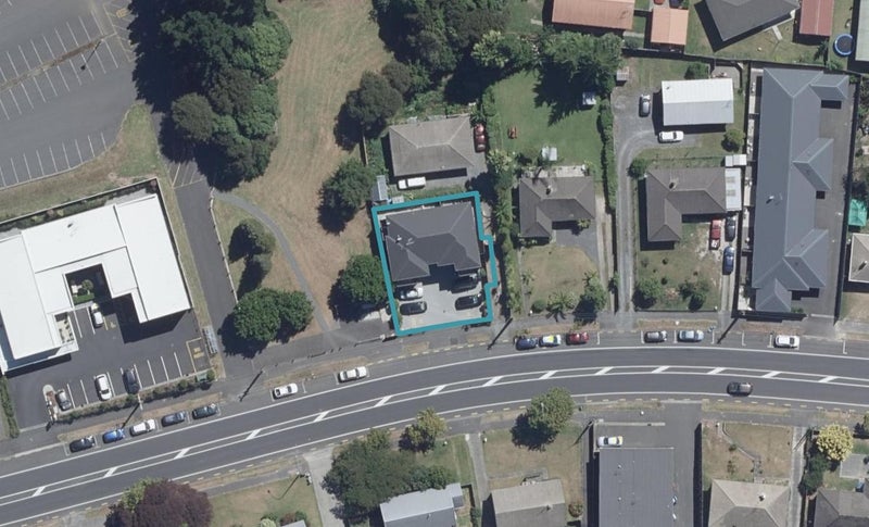 37 Lorne Street, Melville, Hamilton - Carousel 1