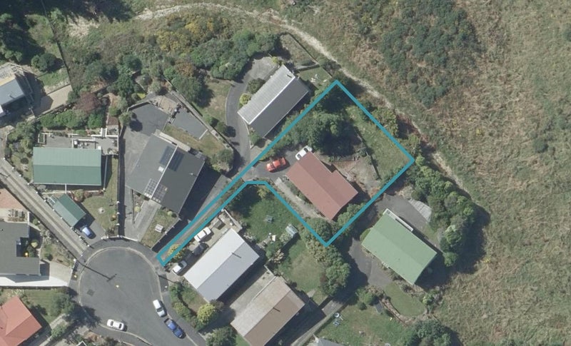 13 Davies Street, Concord, Dunedin - Carousel 1