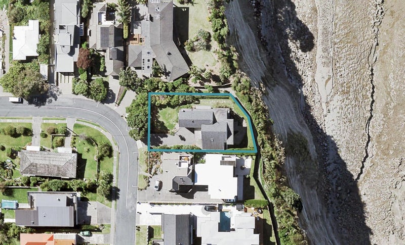 135 Churchill Road, Rothesay Bay, Auckland - Carousel 1