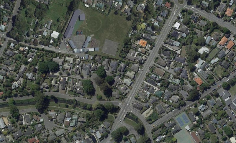 12 Acorn Close, Waltham, Christchurch - Carousel 1