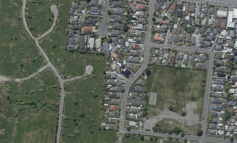 77 Wattle Drive, New Brighton, Christchurch - Carousel 1