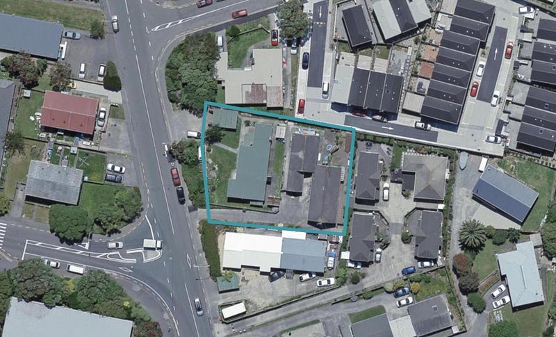 20 Bracken Road, Newlands, Wellington - Carousel 1