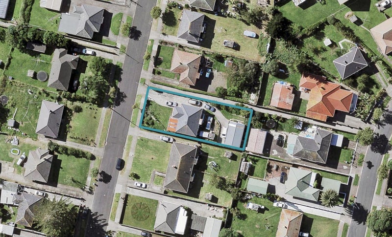 36 Heatherbank Street, Glen Innes, Auckland - Carousel 1