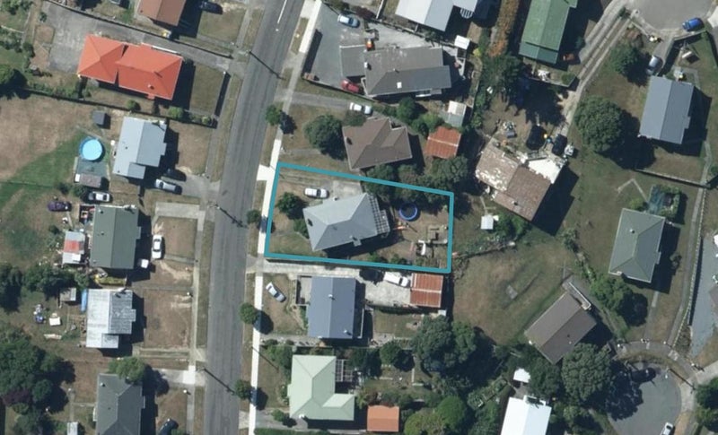 37 Piko Street, Titahi Bay, Porirua - Carousel 1