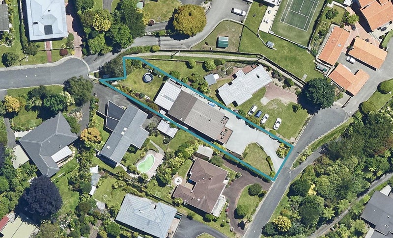 210 Kawaha Point Road, Kawaha Point, Rotorua - Carousel 1