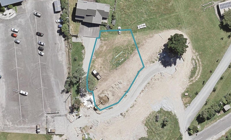 3 Halcyon Crescent, Te Marua, Upper Hutt - Carousel 1