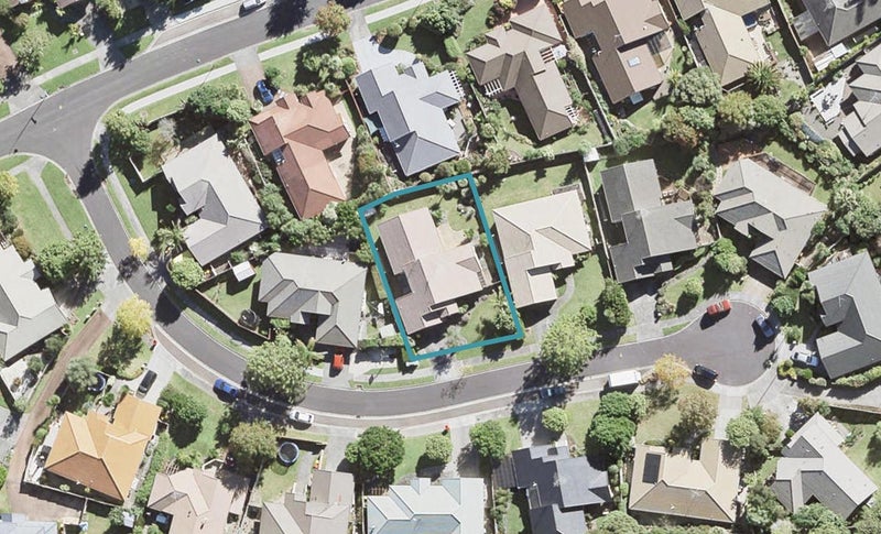 6 Phoebe Meikle Place, Torbay, Auckland - Carousel 1