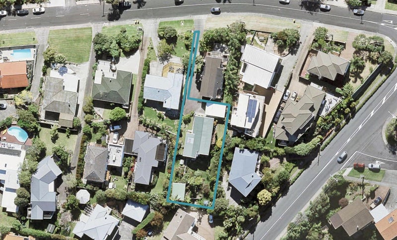 6B Mizpah Road, Torbay, Auckland - Carousel 1