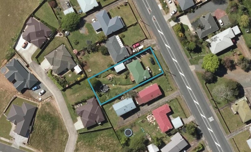 13 Corks Road, Te Kamo, Whangarei - Carousel 1