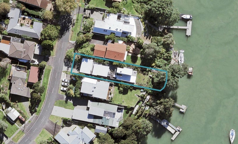 107 Ferry Parade, Herald Island, Auckland - Carousel 1