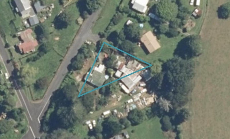 2 Cadman Street, Waikino, Waihi - Carousel 1