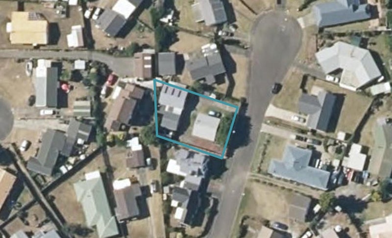 11 Low Avenue, Foxton Beach, Foxton - Carousel 1