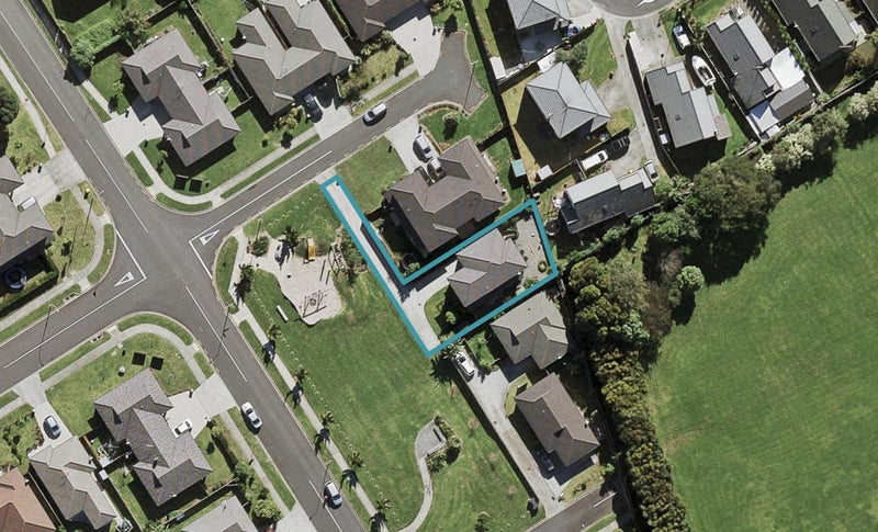 23 Roy Douglas Place, Favona, Auckland - Carousel 1