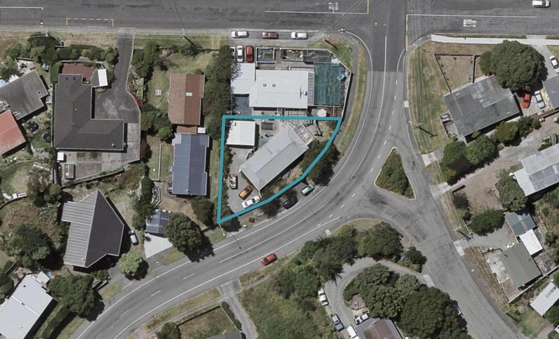 7 Weggery Drive, Waikanae Beach, Waikanae - Carousel 1