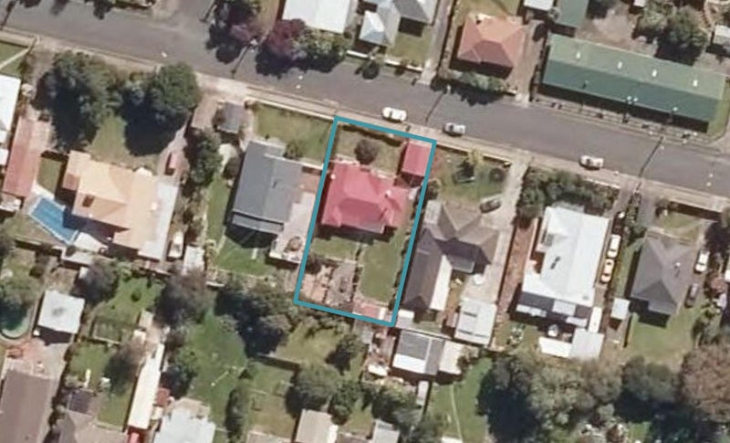 25 Cuba Street, Marton - Carousel 1