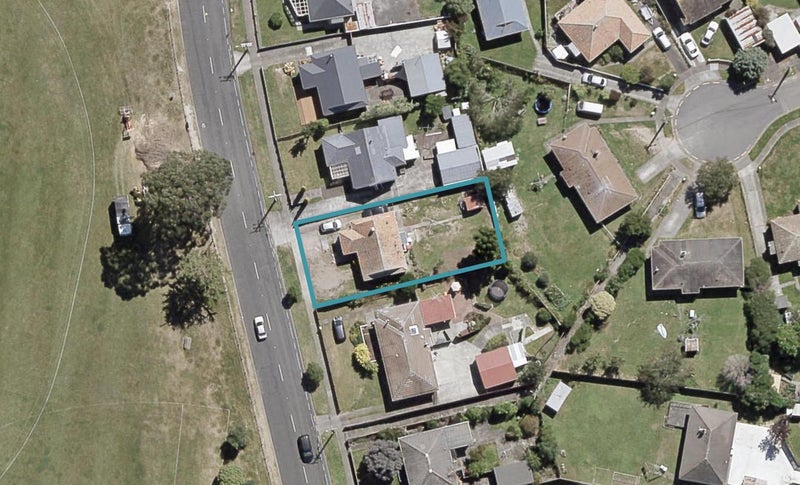 1010 Taita Drive, Taita, Lower Hutt - Carousel 1