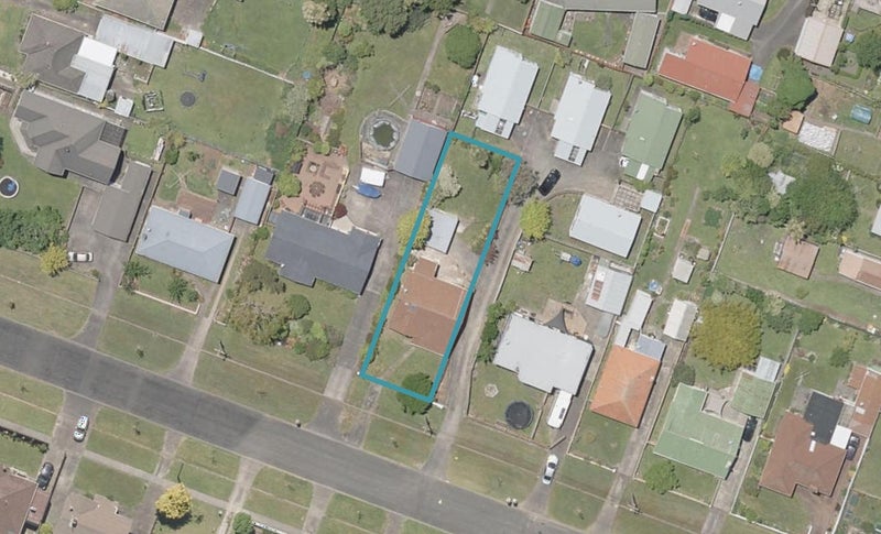 49 Patapu Street, Whanganui East, Whanganui - Carousel 1