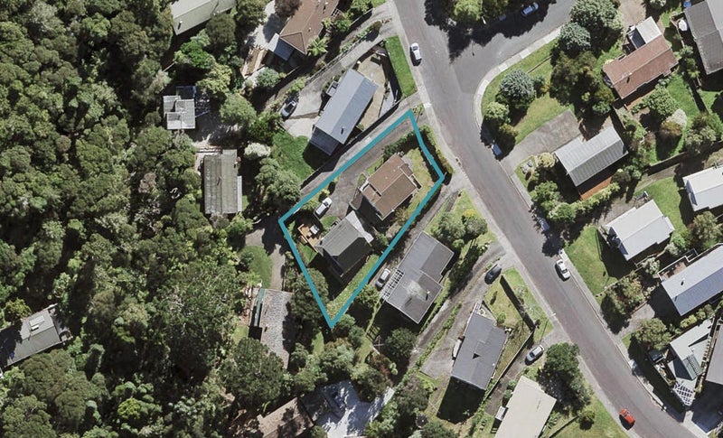 2/20 Anne McLean Drive, Bayview, Auckland - Carousel 1