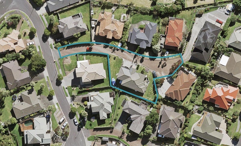 16 Canary Place, Unsworth Heights, Auckland - Carousel 1