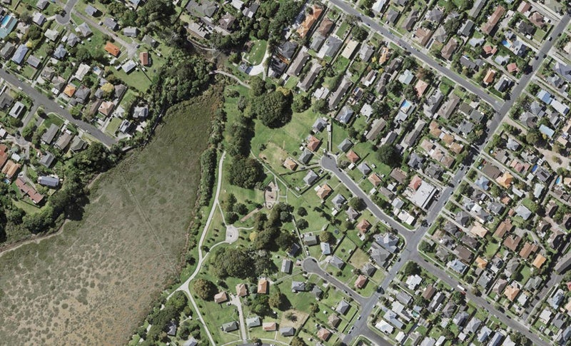 2 Whetiko Way, Belmont, Auckland - Carousel 1
