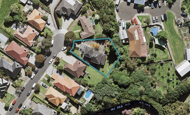 17 Kerr-Taylor Avenue, Mount Albert, Auckland - Carousel 1