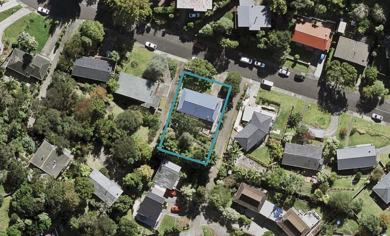 76 Ayton Drive, Totara Vale, Auckland - Carousel 1