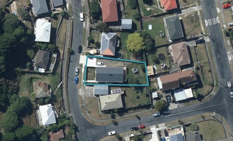 6 Waiho Terrace, Elsdon, Porirua - Carousel 1