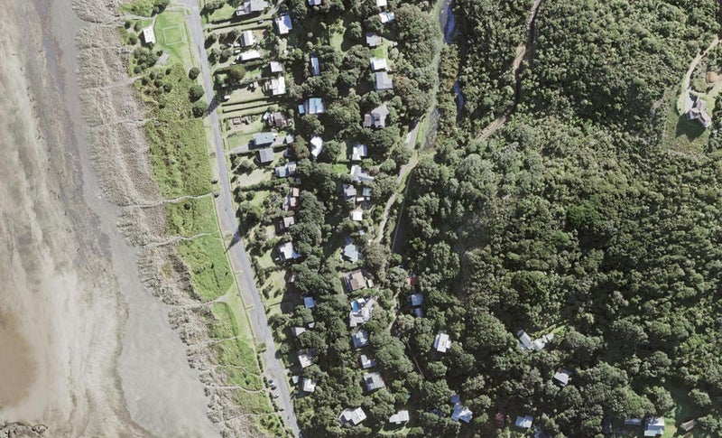 30 Garden Road, New Lynn - Carousel 1