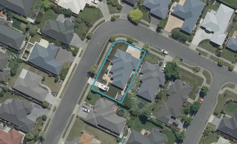 37 Mounter Avenue, Northwood, Christchurch - Carousel 1