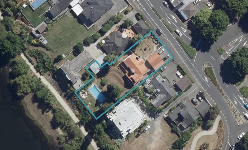 543 River Road, Fairfield, Hamilton - Carousel 1