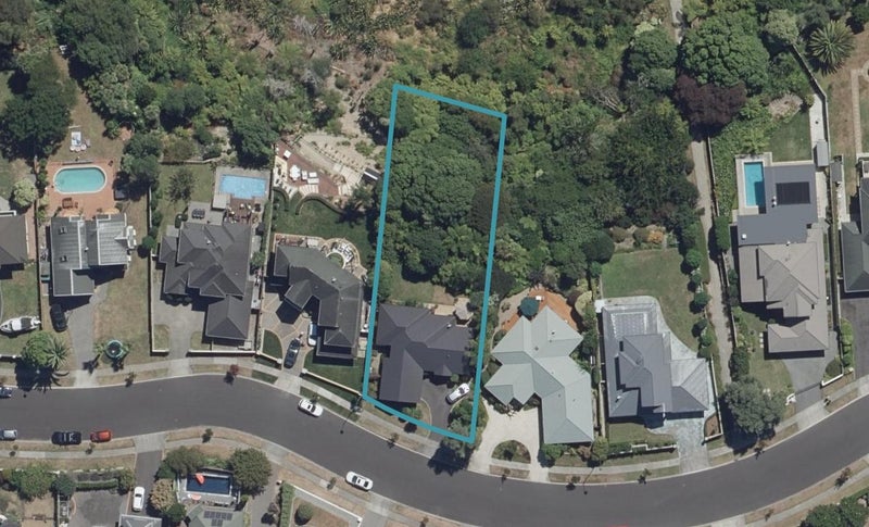 49 Keswick Crescent, Huntington, Hamilton - Carousel 1