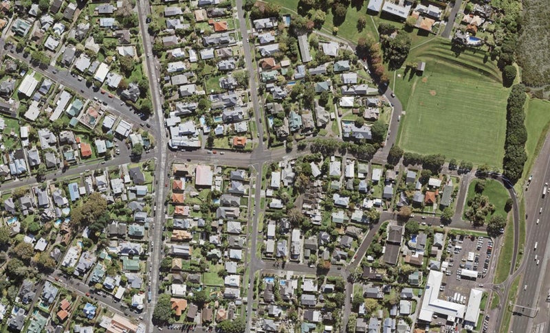 9 Stafford Road, Northcote Point, Auckland - Carousel 1