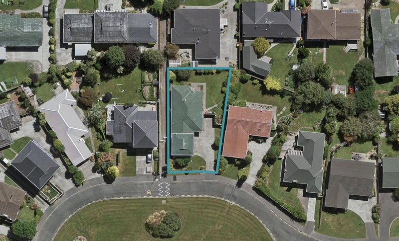 24 Cruickshank Crescent, Rosedale, Invercargill - Carousel 1