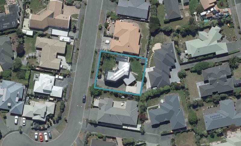 5 Cordyline Place, Waimairi Beach, Christchurch - Carousel 1