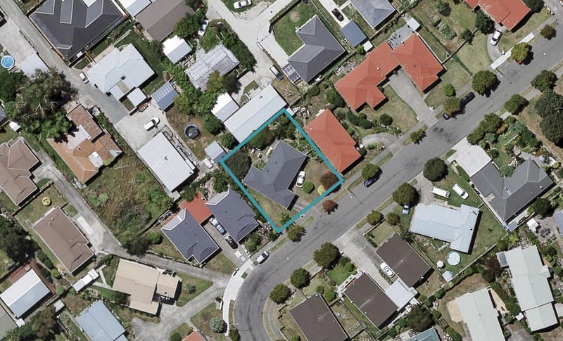 23 Usherwood Crescent, Akina, Hastings - Carousel 1