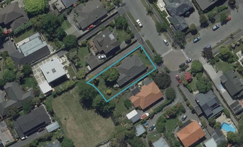 105 St Andrews Square, Strowan, Christchurch - Carousel 1