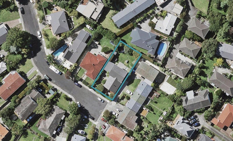 30 Northumberland Avenue, Belmont, Auckland - Carousel 1
